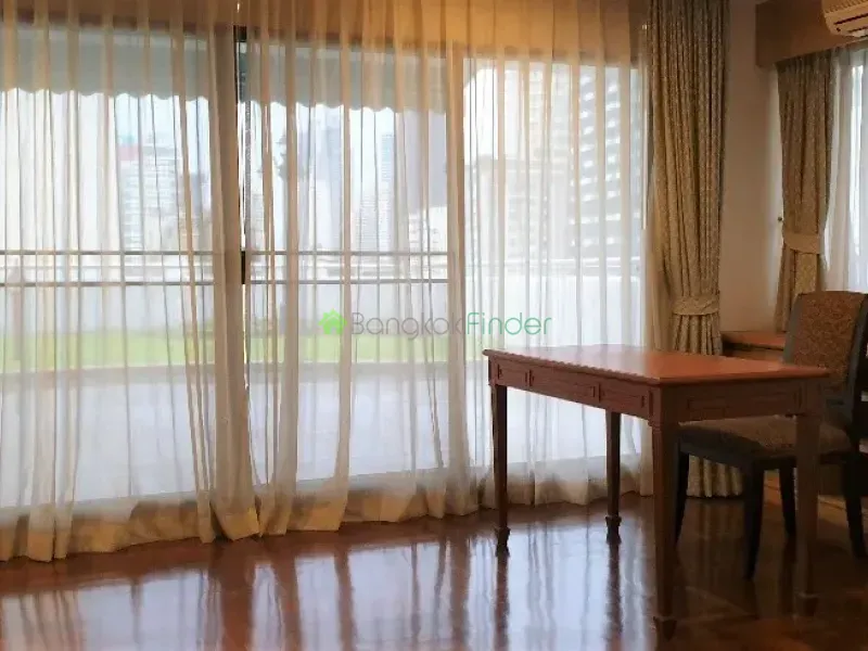 Phromphong, Phrom Phong, Thailand, 3 Bedroom Bedrooms, 0 ,3 BathroomBathrooms,Apartment,For Rent,Baan Sawadee Apartment,6740