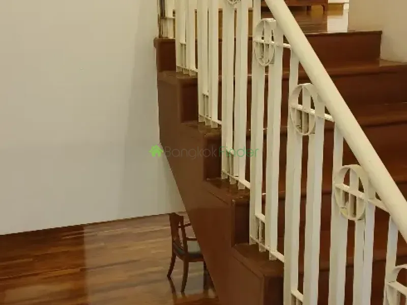 Phromphong, Phrom Phong, Thailand, 3 Bedroom Bedrooms, 0 ,3 BathroomBathrooms,Apartment,For Rent,Baan Sawadee Apartment,6740