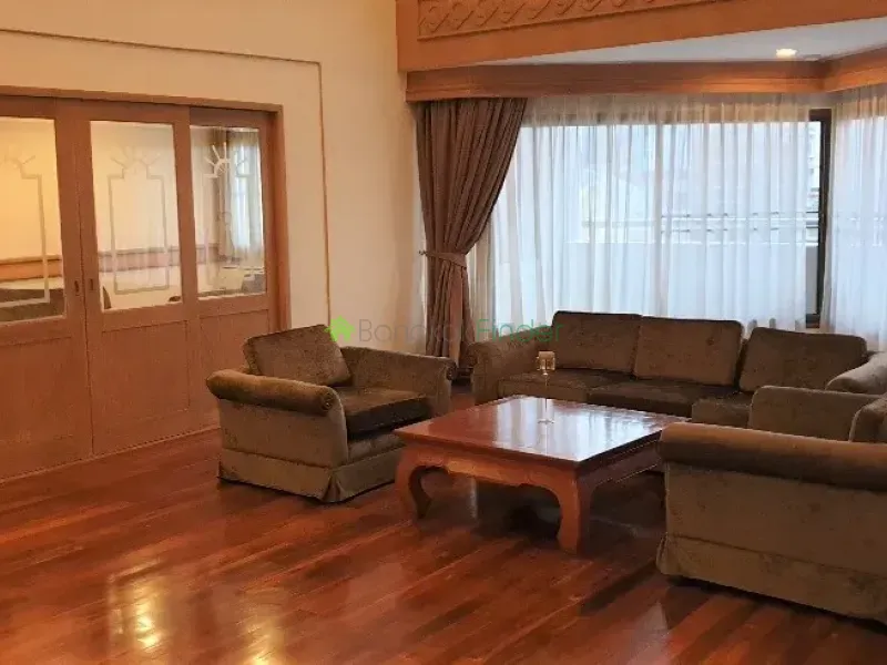 Phromphong, Phrom Phong, Thailand, 3 Bedroom Bedrooms, 0 ,3 BathroomBathrooms,Apartment,For Rent,Baan Sawadee Apartment,6740
