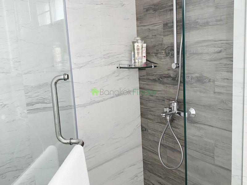 Thonglor, Bangkok, Thailand, 3 Bedrooms Bedrooms, ,3 BathroomsBathrooms,House,For Rent,6780