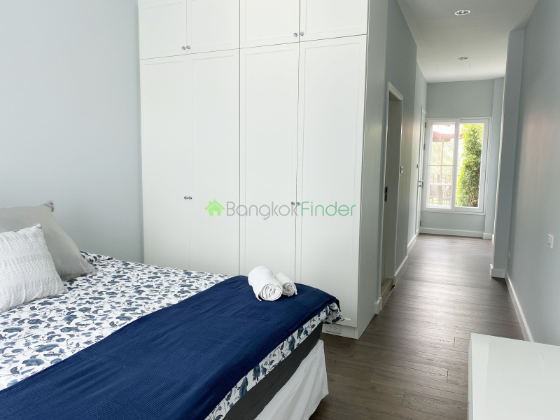 Thonglor, Bangkok, Thailand, 3 Bedrooms Bedrooms, ,3 BathroomsBathrooms,House,For Rent,6780