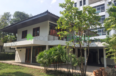 Sathorn, Bangkok, Thailand, 4 Bedrooms Bedrooms, ,4 BathroomsBathrooms,House,For Rent,6879