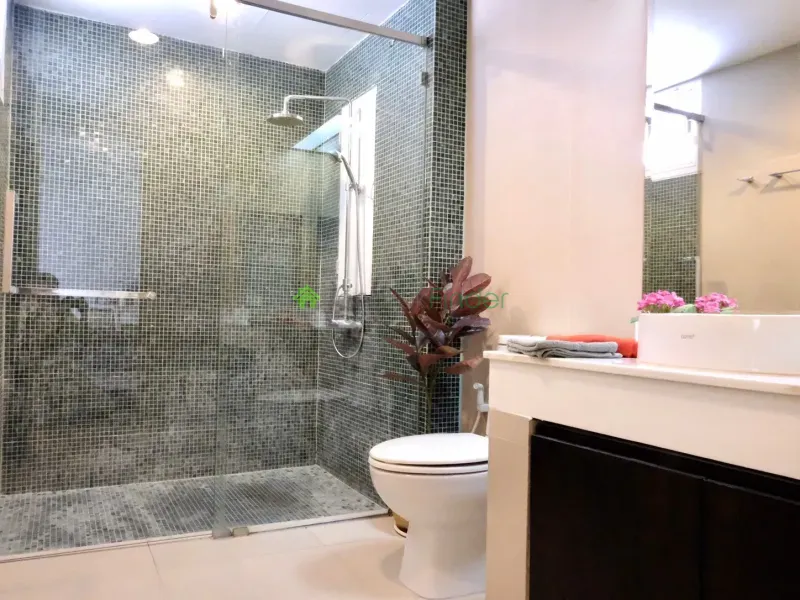 Sathorn, Sathon, Thailand, 2 Bedroom Bedrooms, 0 ,2 BathroomBathrooms,Apartment,For Rent,Sanguan Sap,7095