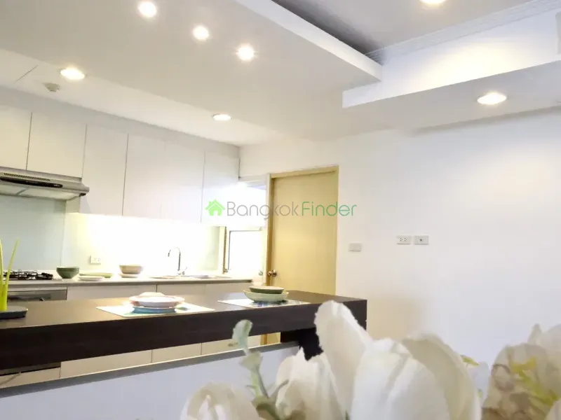 Sathorn, Sathon, Thailand, 2 Bedroom Bedrooms, 0 ,2 BathroomBathrooms,Apartment,For Rent,Sanguan Sap,7095
