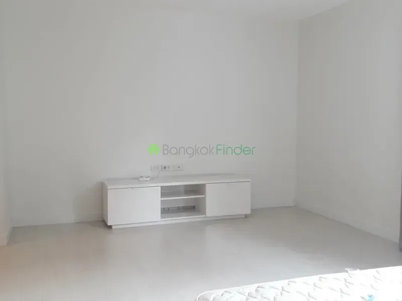 Phromphong, Phrom Phong, Thailand, 3 Bedroom Bedrooms, 0 ,4 BathroomBathrooms,Town House,For Rent,7119