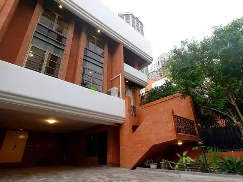 Ploenchit, Ploenchit-Chidlom, Thailand, 3 Bedroom Bedrooms, 0 ,3 BathroomBathrooms,Town House,For Rent,7126