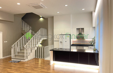 Rama 3, Bangkok, Thailand, 5 Bedrooms Bedrooms, ,6 BathroomsBathrooms,Town House,For Rent,7174