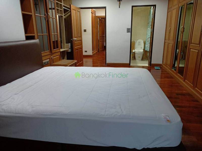 61 Sukhumvit, Phromphong, Bangkok, Thailand, 3 Bedrooms Bedrooms, ,3 BathroomsBathrooms,Condo,For Rent,Baan Prompong,Sukhumvit,7270