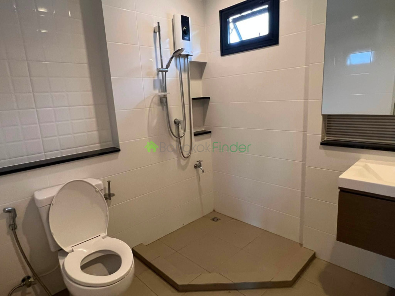 Kanchanaphisek, Bangkok, Thailand, 3 Bedroom Bedrooms, 0 ,3 BathroomBathrooms,House,For Rent,7309