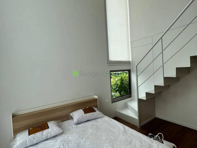 Rama 9, Bangkok, Thailand, 3 Bedrooms Bedrooms, ,4 BathroomsBathrooms,House,For Rent,7451