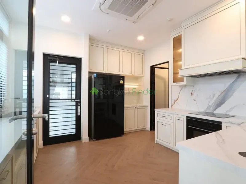 Rama 9, Rama 9, Thailand, 4 Bedroom Bedrooms, 0 ,6 BathroomBathrooms,House,For Rent,7467