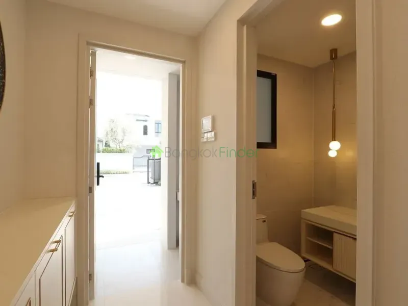 Rama 9, Rama 9, Thailand, 4 Bedroom Bedrooms, 0 ,6 BathroomBathrooms,House,For Rent,7467