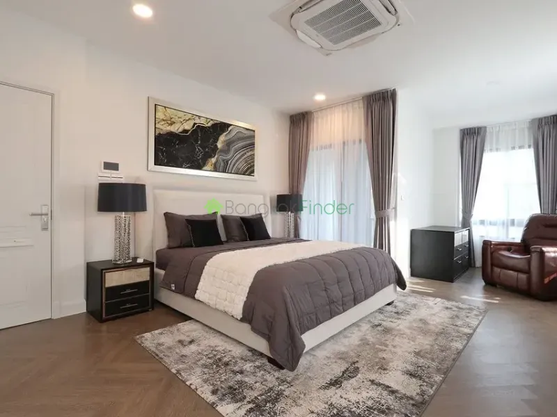 Rama 9, Rama 9, Thailand, 4 Bedroom Bedrooms, 0 ,6 BathroomBathrooms,House,For Rent,7467