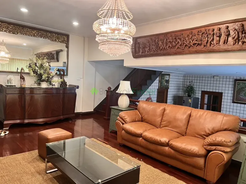 Thonglor, Thonglor, Thailand, 4 Bedroom Bedrooms, 0 ,5 BathroomBathrooms,Town House,For Rent,7501
