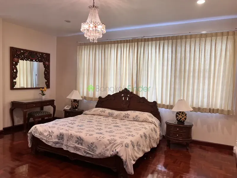 Thonglor, Thonglor, Thailand, 4 Bedroom Bedrooms, 0 ,5 BathroomBathrooms,Town House,For Rent,7501