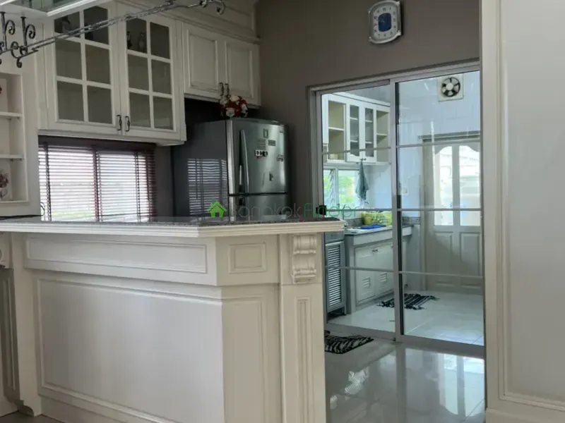 Bangna-Srinakarin, Bangna-Srinakarin, Thailand, 4 Bedroom Bedrooms, 0 ,3 BathroomBathrooms,House,For Rent,7543