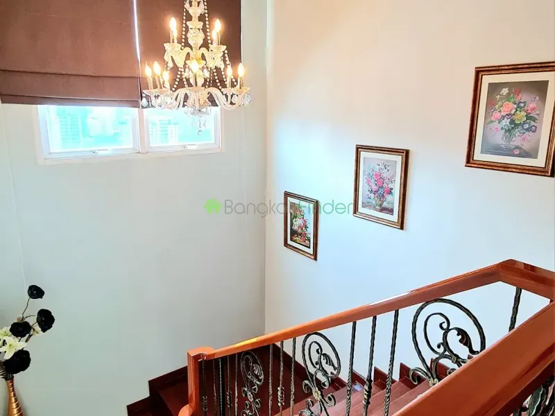 Phomphong, Bangkok, Thailand, 4 Bedroom Bedrooms, 0 ,5 BathroomBathrooms,Apartment,For Rent,Piyathip Place,7545