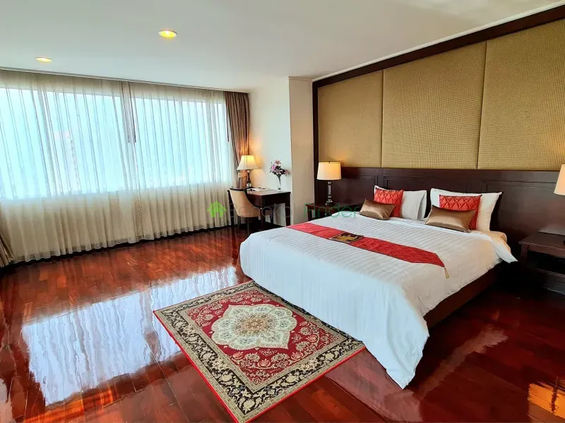 Phomphong, Bangkok, Thailand, 4 Bedroom Bedrooms, 0 ,5 BathroomBathrooms,Apartment,For Rent,Piyathip Place,7545