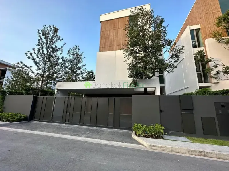 Rama 9, Rama 9, Thailand, 3 Bedroom Bedrooms, 0 ,4 BathroomBathrooms,House,For Rent,7552
