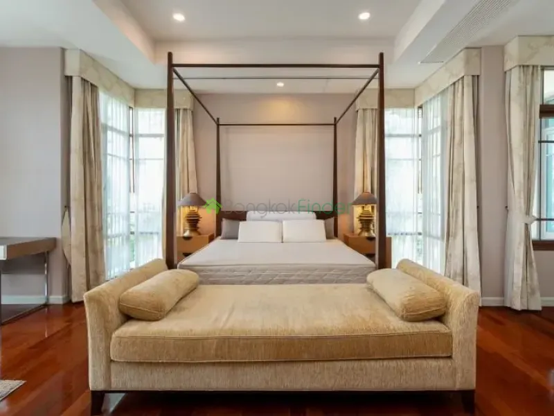 Phrakanong, Phra Khanong, Thailand, 4 Bedroom Bedrooms, 0 ,5 BathroomBathrooms,House,For Rent,7579