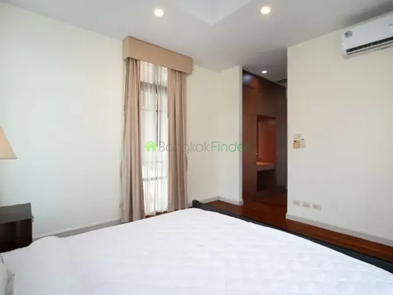 Phrakanong, Phra Khanong, Thailand, 4 Bedroom Bedrooms, 0 ,5 BathroomBathrooms,House,For Rent,7579