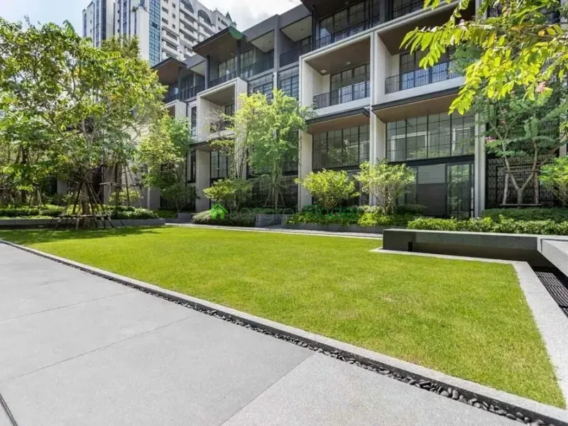 Asoke, Phrom Phong, Thailand, 4 Bedroom Bedrooms, 0 ,5 BathroomBathrooms,Town House,For Rent,7615