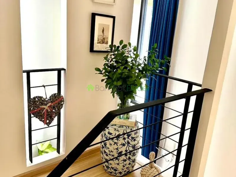Pattanakarn, Pattanakarn, Pattanakarn, Thailand, 3 Bedroom Bedrooms, 0 ,4 BathroomBathrooms,Town House,For Rent,Pattanakarn,7626