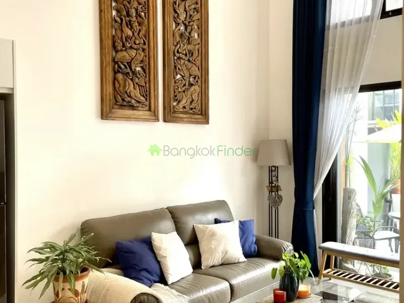 Pattanakarn, Pattanakarn, Pattanakarn, Thailand, 3 Bedroom Bedrooms, 0 ,4 BathroomBathrooms,Town House,For Rent,Pattanakarn,7626