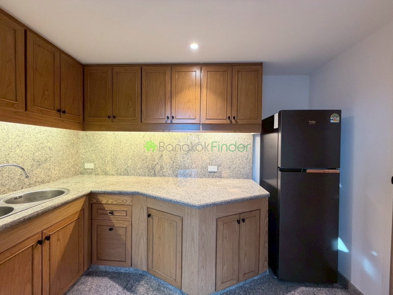 Thonglor, Thonglor, Bangkok, Thailand, 3 Bedrooms Bedrooms, 0 ,2 BathroomsBathrooms,Apartment,For Rent,Sawit Suites Apartment,Thonglor,7629