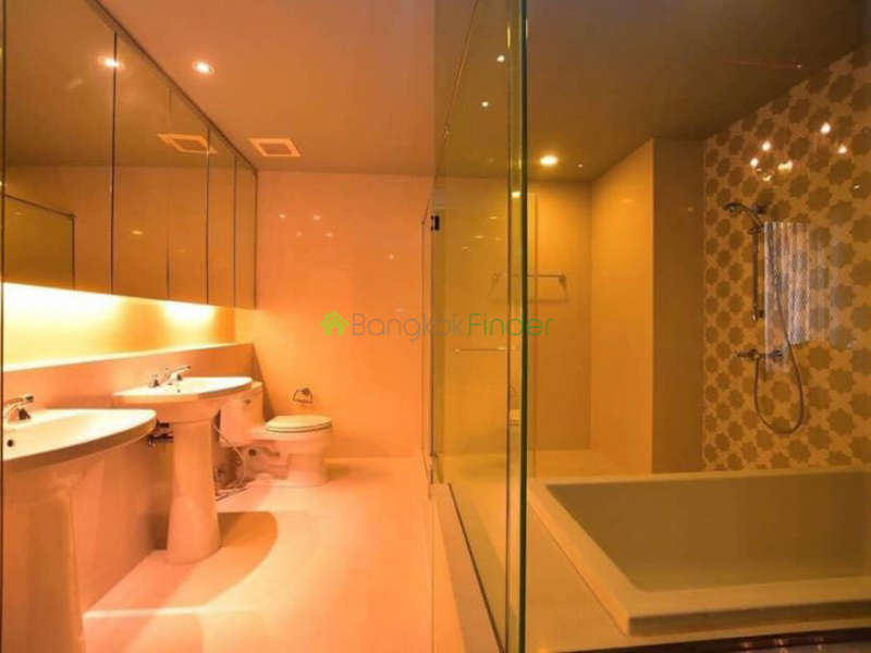 Phrom Phong, Bangkok, Thailand, 3 Bedrooms Bedrooms, ,3 BathroomsBathrooms,Condo,For Sale,Auguston,7689