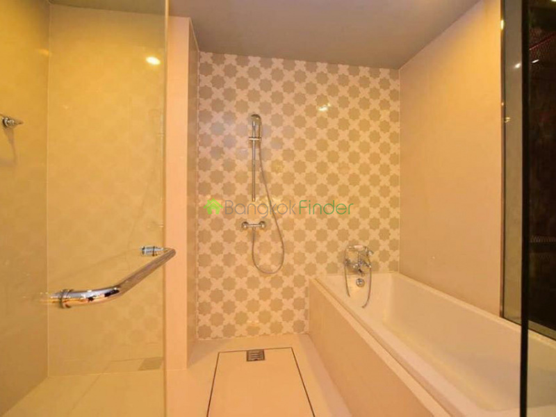 Phrom Phong, Bangkok, Thailand, 3 Bedrooms Bedrooms, ,3 BathroomsBathrooms,Condo,For Sale,Auguston,7689