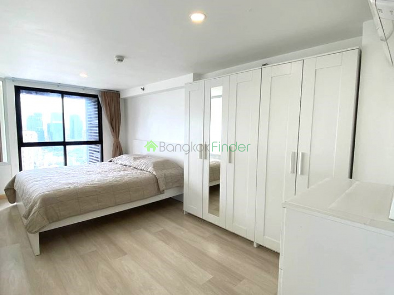 Sathorn, Bangkok, Thailand, 2 Bedrooms Bedrooms, ,1 BathroomBathrooms,Condo,For Rent,KnightsBridge Prime Sathorn,7692