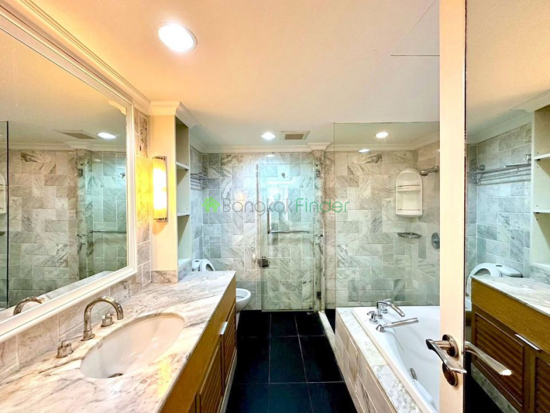 Chidlom, Ploenchit, Thailand, 2 Bedrooms Bedrooms, ,3 BathroomsBathrooms,Condo,For Rent,Somkid Garden,Chidlom,7706