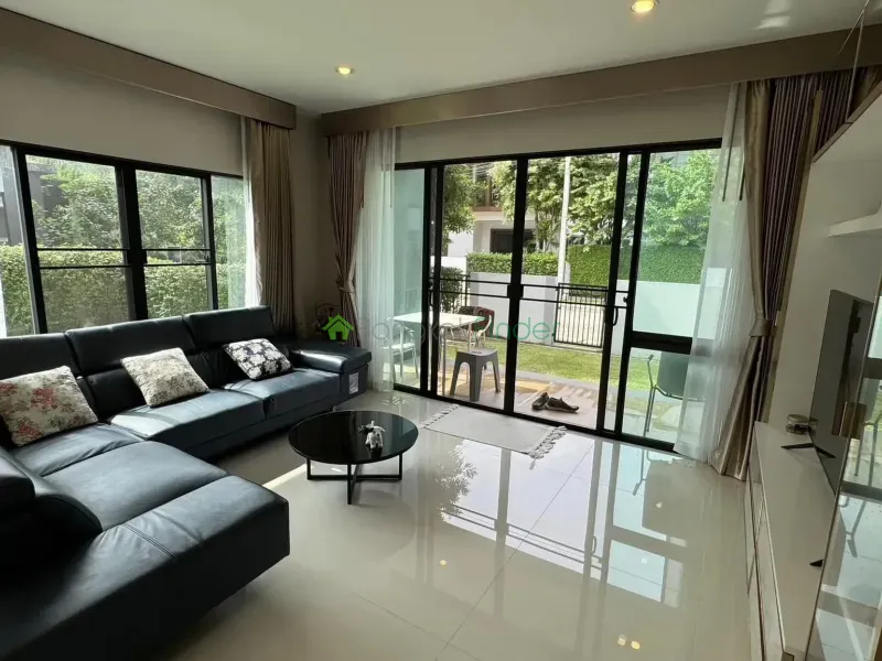Pattanakarn, Pattanakarn, Thailand, 4 Bedroom Bedrooms, 0 ,5 BathroomBathrooms,House,For Rent,7710