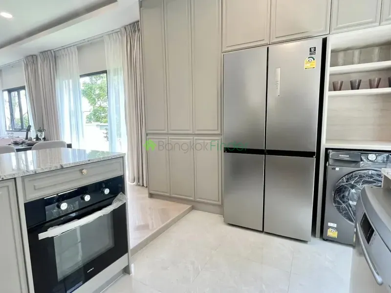 Bangna KM.7, Bangna-Srinakarin, Thailand, 4 Bedroom Bedrooms, 0 ,5 BathroomBathrooms,House,For Rent,7714
