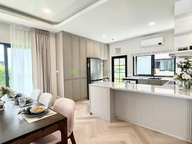 Bangna KM.7, Bangna-Srinakarin, Thailand, 4 Bedroom Bedrooms, 0 ,5 BathroomBathrooms,House,For Rent,7714