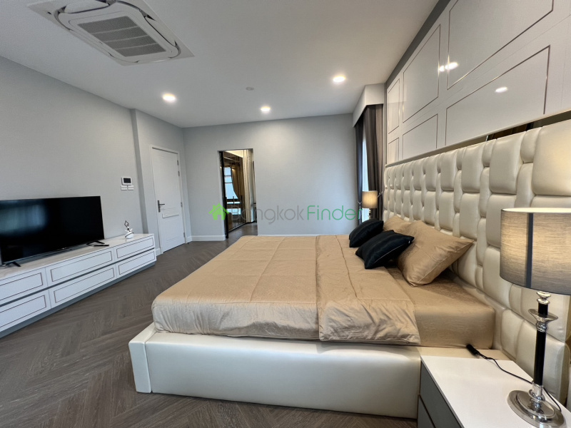 Rama 9, Bangkok, Thailand, 4 Bedrooms Bedrooms, ,5 BathroomsBathrooms,House,For Rent,7719