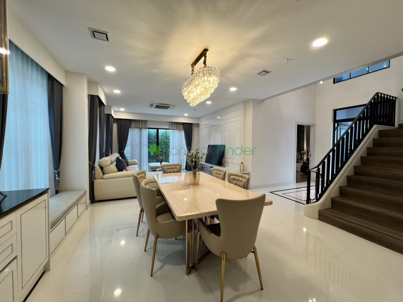 Rama 9, Bangkok, Thailand, 4 Bedrooms Bedrooms, ,5 BathroomsBathrooms,House,For Rent,7719