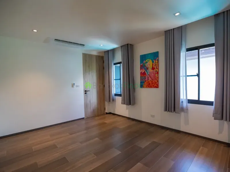 Pattanakarn, Pattanakarn, Pattanakarn, Thailand, 3 Bedroom Bedrooms, 0 ,3 BathroomBathrooms,House,For Rent,Pattanakarn,7720