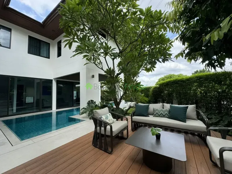 Pattanakarn, Pattanakarn, Pattanakarn, Thailand, 3 Bedroom Bedrooms, 0 ,3 BathroomBathrooms,House,For Rent,Pattanakarn,7720