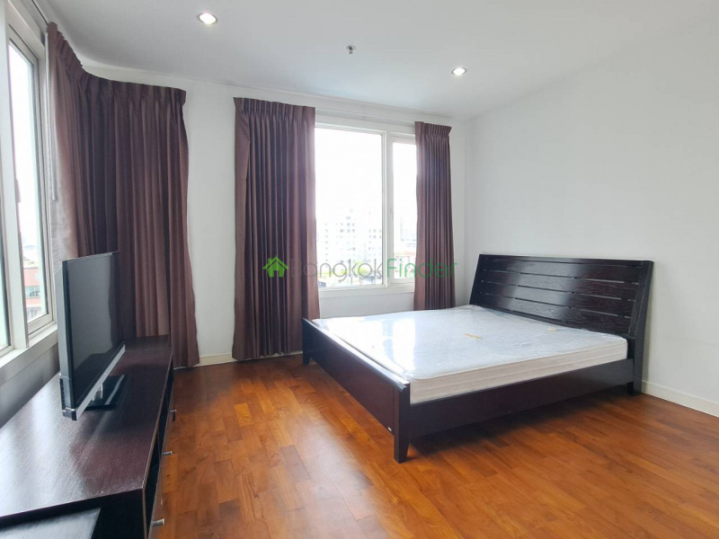 Phrom Phong, Bangkok, Thailand, 3 Bedrooms Bedrooms, ,3 BathroomsBathrooms,Condo,For Rent,Siri 24,7724