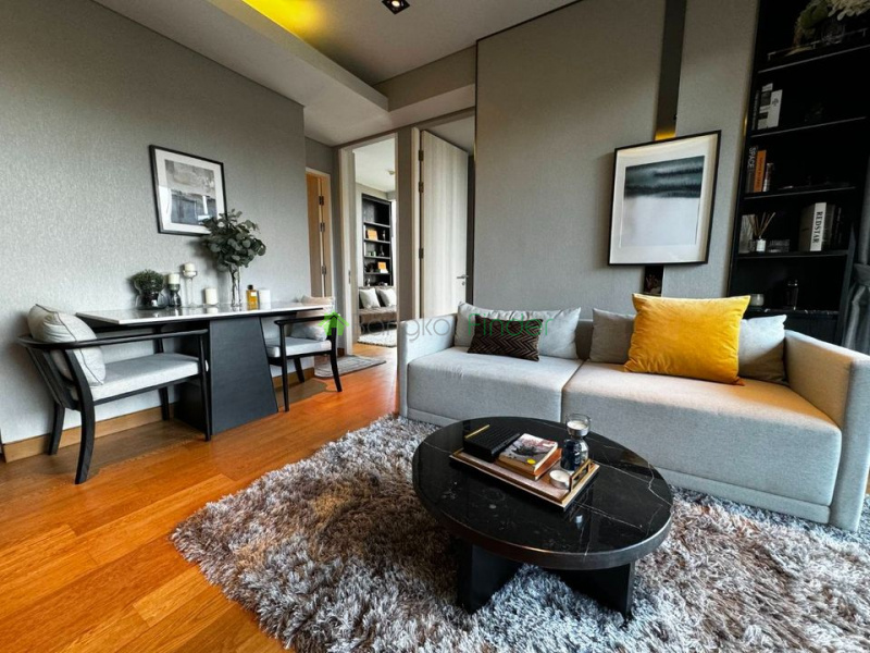 Phromphong, Bangkok, Thailand, 2 Bedrooms Bedrooms, ,2 BathroomsBathrooms,Condo,For Sale,Lumpini 24,7728