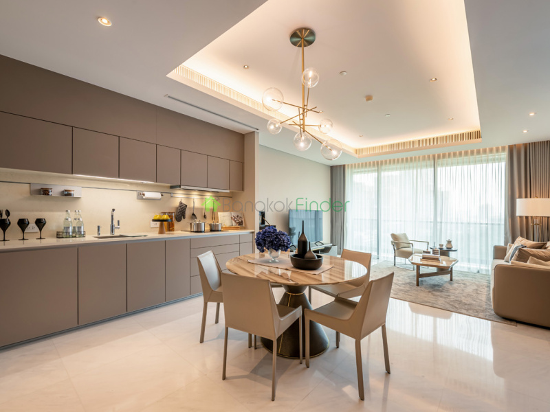Ploenchit-Chidlom, Bangkok, Thailand, 1 Bedroom Bedrooms, 0 ,1 BathroomBathrooms,Condo,For Rent,Sindhorn Tonson,7735