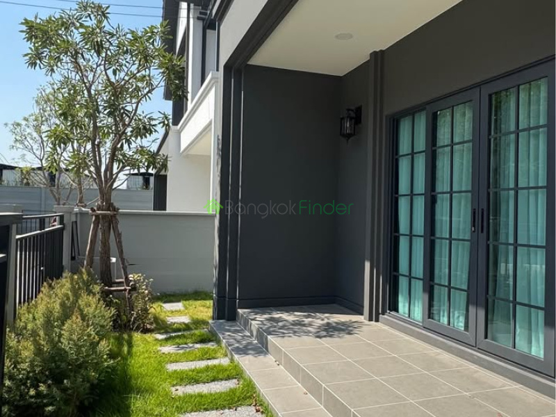 Bangna, Bangkok, Thailand, 4 Bedrooms Bedrooms, 0 ,4 BathroomsBathrooms,House,For Rent,7737