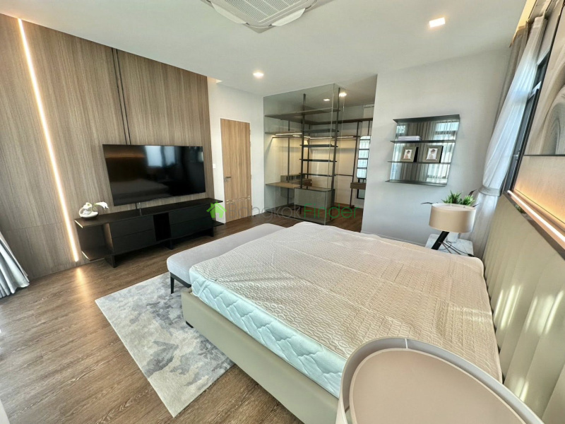 Bangna, Bangkok, Thailand, 4 Bedrooms Bedrooms, 0 ,5 BathroomsBathrooms,House,For Rent,7739