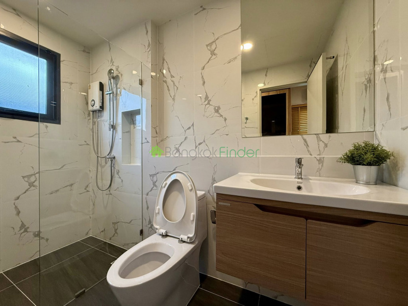 Bangna, Bangkok, Thailand, 3 Bedrooms Bedrooms, 0 ,3 BathroomsBathrooms,House,For Rent,7745