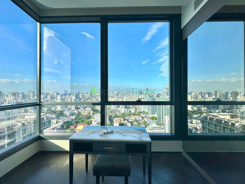 Thonglor, Bangkok, Thailand, 2 Bedrooms Bedrooms, 0 ,2 BathroomsBathrooms,Condo,For Rent,The Esse Sukhumvit 36,7746