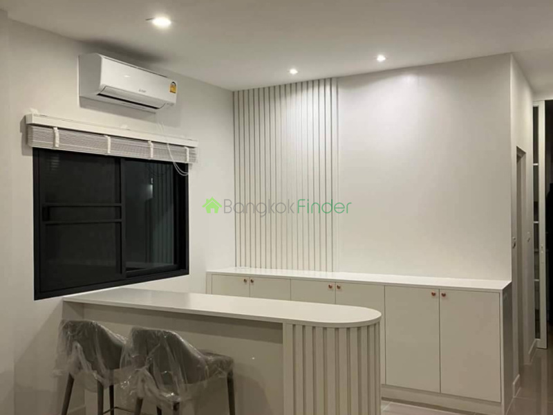 Bangna, Bangkok, Thailand, 3 Bedrooms Bedrooms, 0 ,4 BathroomsBathrooms,House,For Rent,7758
