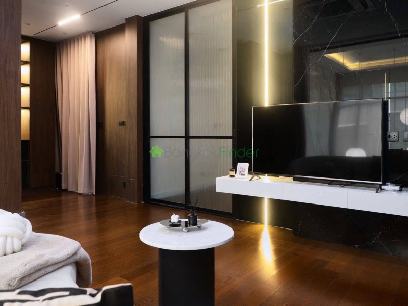 Sukhumvit-Udomsuk, Bangkok, Thailand, 3 Bedrooms Bedrooms, 0 ,4 BathroomsBathrooms,House,For Rent,7763