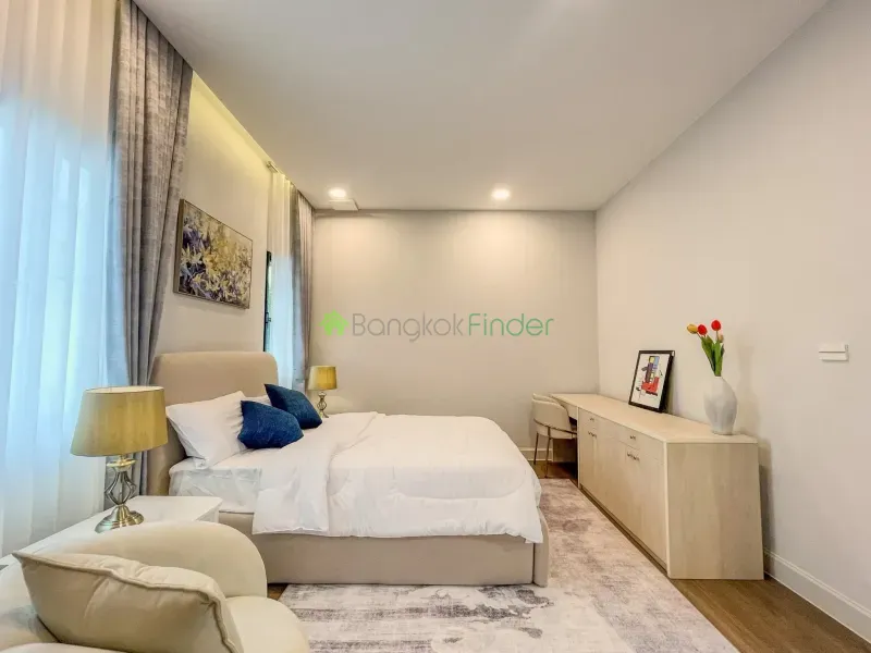 Krungthep Kreetha, Rama 9, Thailand, 4 Bedroom Bedrooms, 0 ,6 BathroomBathrooms,House,For Rent,7775
